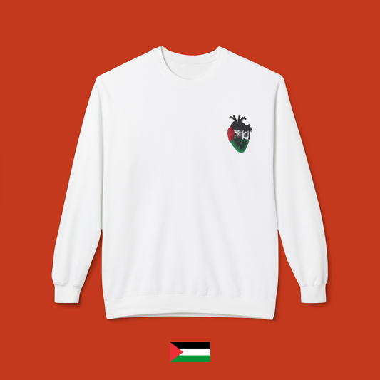 Heart with Palestinian colors - crewneck sweatshirt