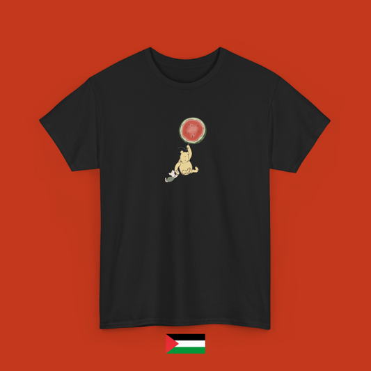 Winnie the Pooh with Balloon - T-Shirt
